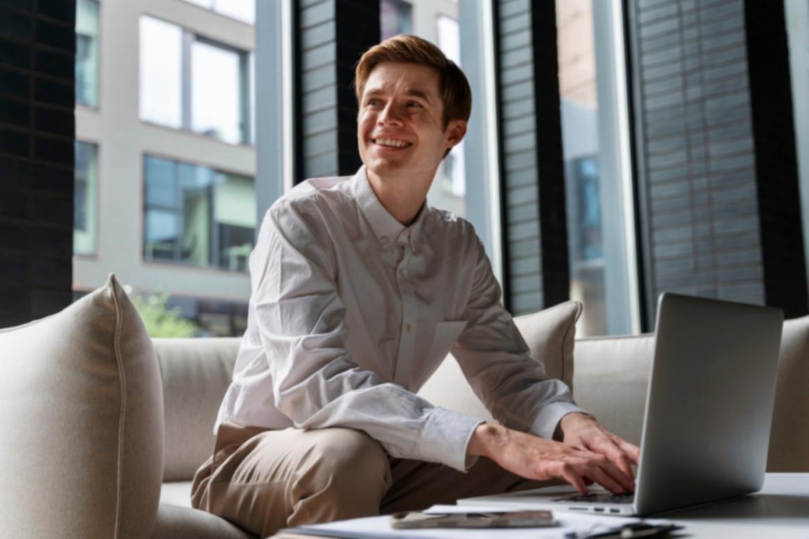 Gruppendiskussion während einer Live-Seminar-Sitzung